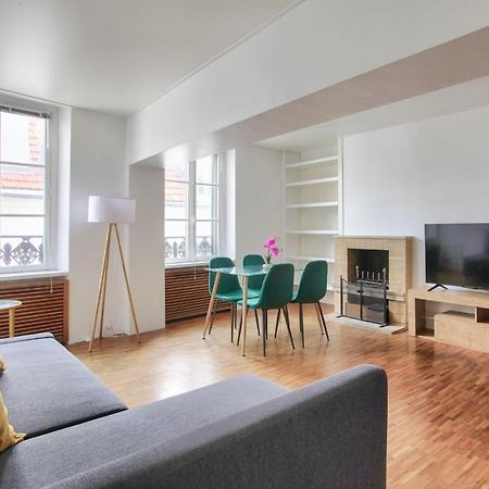 3 Bedrooms Le Marais Beauregard Париж Экстерьер фото